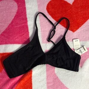NWT Aerie Black Ribbed shiny bikini top